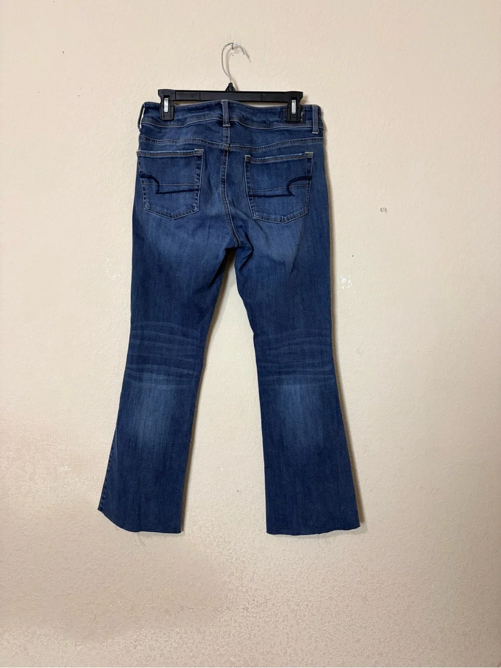 American Eagle Outfitters Kick Boot Medium Wash Mid-Rise Jeans Size 29”